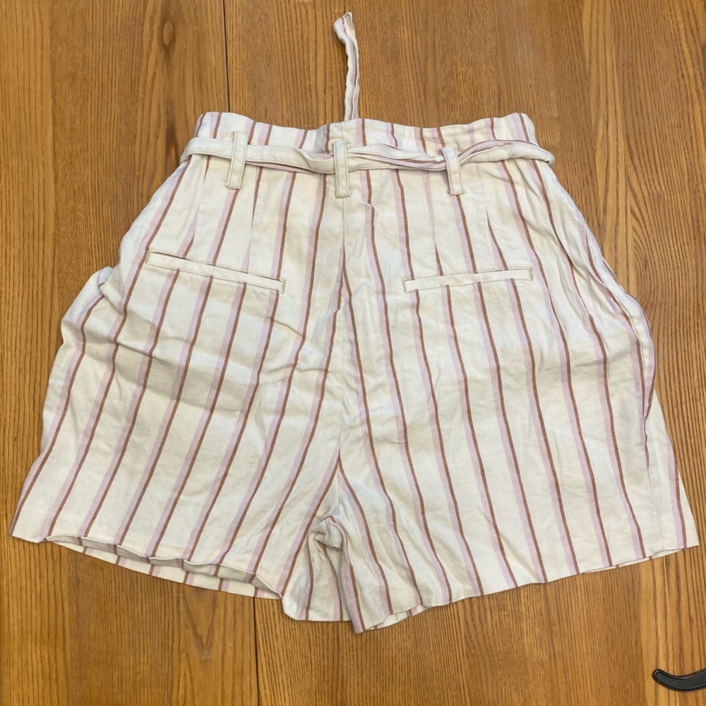 Paper Bag Shorts - Picture 2 of 5